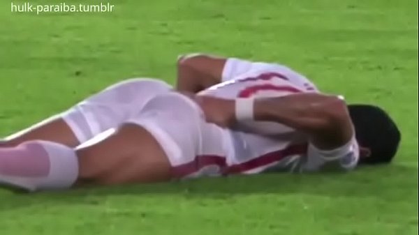 Nalgototas mojadas de Hulk, gay amateur first time