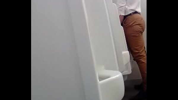 Spy at the freeway restroom, gay daddy amateur