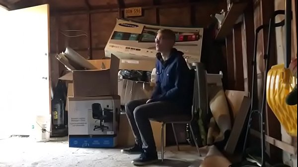 Young nerdy straight guy craigslist hook up meeting in the garage, gay first time amateur