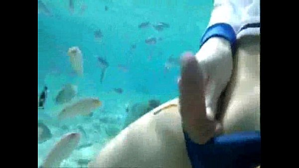 cum underwater, Asian gay