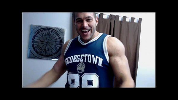 LOCKER ROOM TO THE BEDROOM