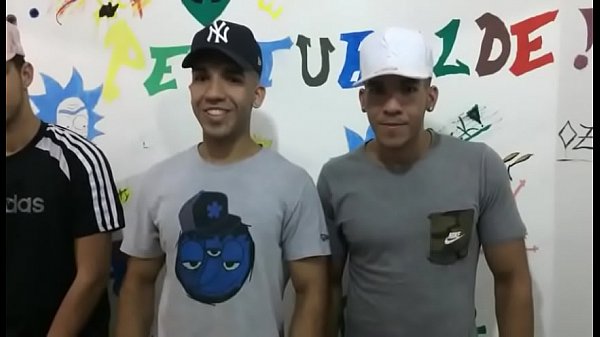 Meu amigo tem um pausao, straight amateur guys