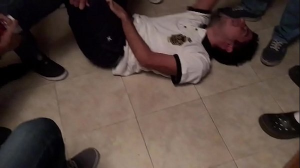 Yuyito Putito recibe Guamazo