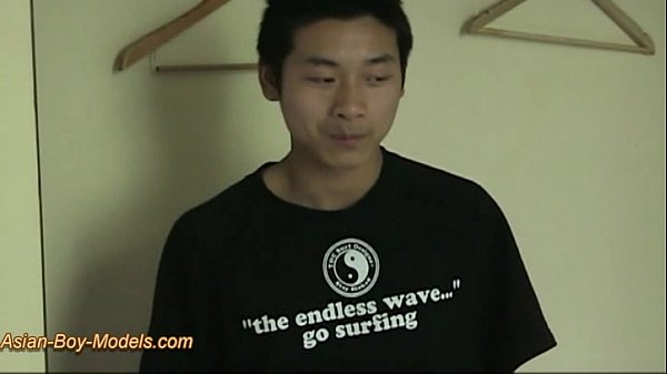 Asian Muscle Twink With Big Cock Cumshot, Asian first time gay sex