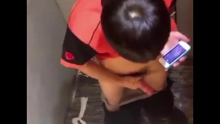 トイレでオナニー晒し008