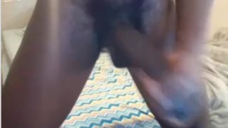 Huge dick Jamaican jerking off on cam