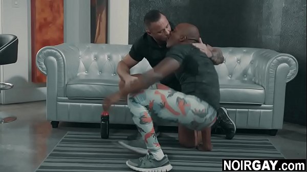 Black gym buddy teasing his white gay friend – interracial gay sex