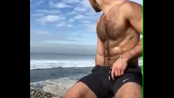 Gostoso Batendo Punheta Na Praia Daddy Gay Porn