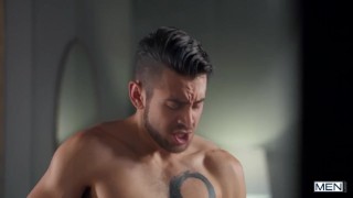 Hot gaybor gets fucked, sex bareback