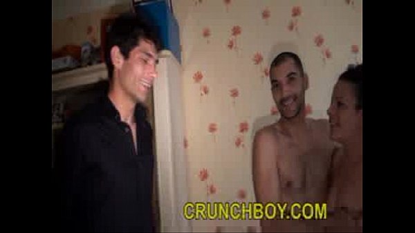 matt surfer acteur porno gay crunchboy tbm grosse queue se chope un hétéro pour