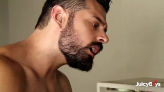 The Garage – Pt 4, college Bareback gay