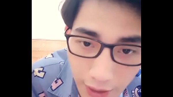 trai đẹp cu to thủ dâm 0903