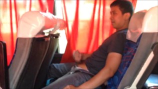 pinoy nagjajakol sa bus astig, Asian gay porn sites