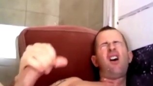 Shower in cum – huge cumshot, amateur gay men