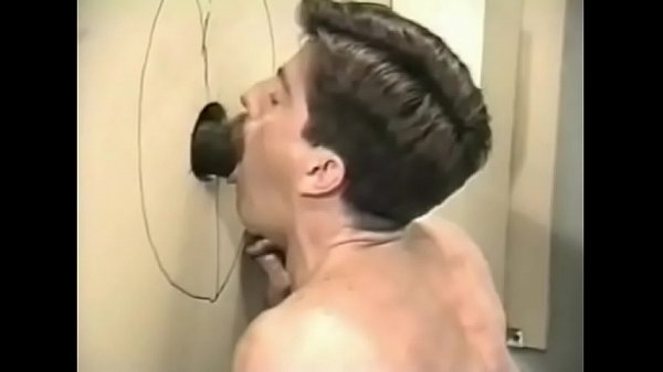 Gloryhole gay service