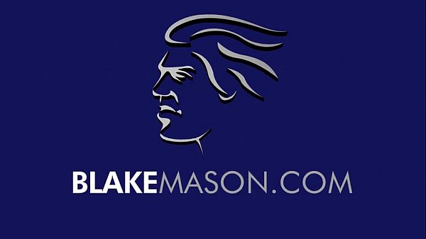 Kingsley Arrives For His Solo