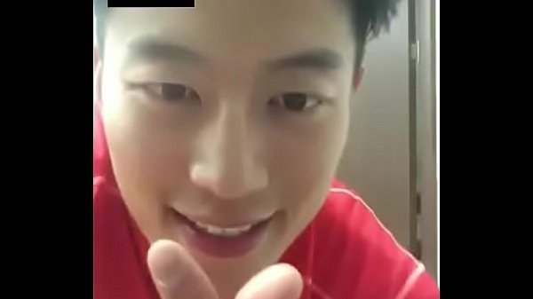 ANH ÁO ĐỎ SỤC CU, best gay amatuer porn