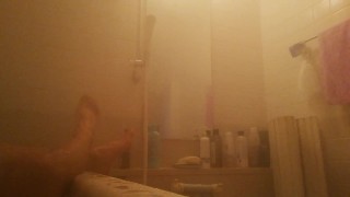 【盗撮】筋肉質な高校生が風呂に入る