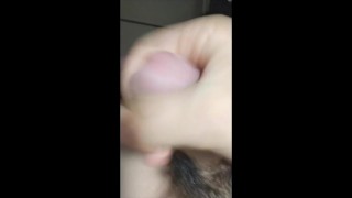 ガマン汁飛び散らせながら射精しちゃった 〇学生 オナニー