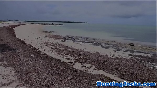 Pickedup amateur hunk assfucked at the beach