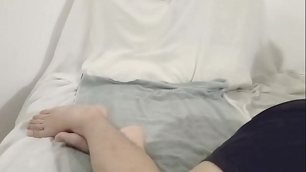 jugando con dildos – anal gape