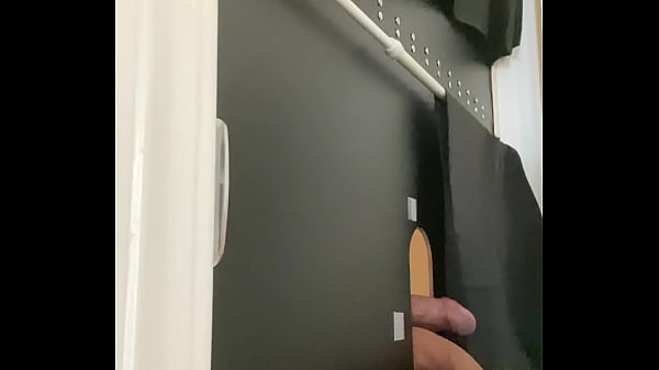 Sucking fat Latino dick at glory hole