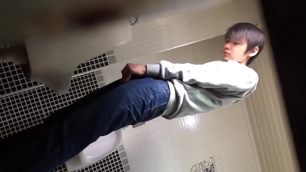 CN-Men Toilet SpyCam Part1