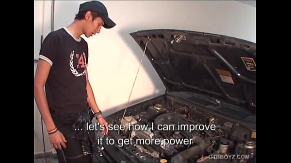 Latin Twink Eduardo Jerks Off