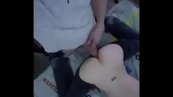 Ativo novinho comendo o passivo e metendo bem devagar