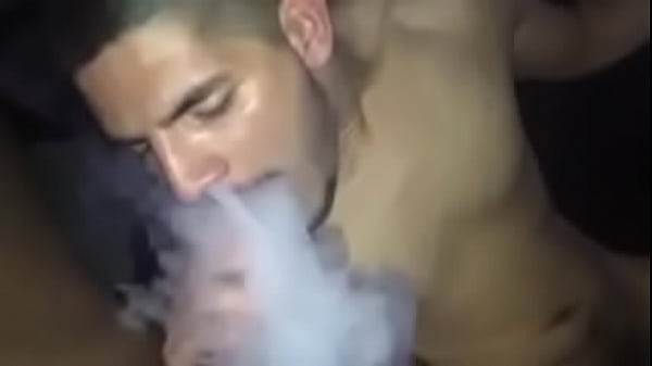 gay sex fumando