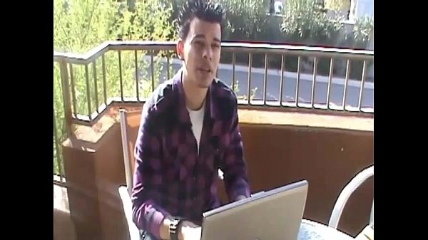 Hot new boy hunk danny rohm has sexy bareback threesome