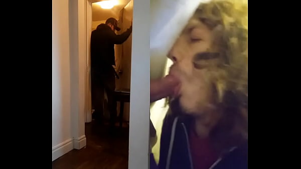 Sucking off Cute British guy at my gloryhole – new video