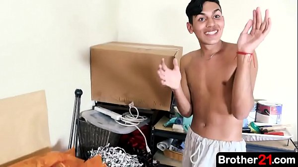 This teen can no longer resist and gets down on his knees to fill his throat with his stepbrother’s big cock